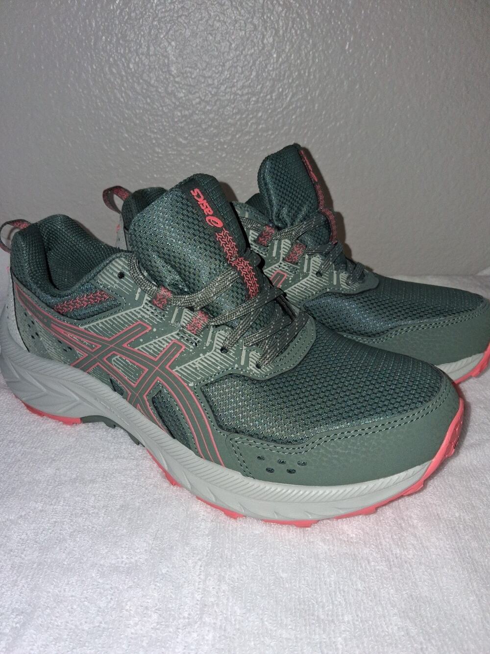 Size 8.5 - Asics Gel Contend 5 Grand Shark W